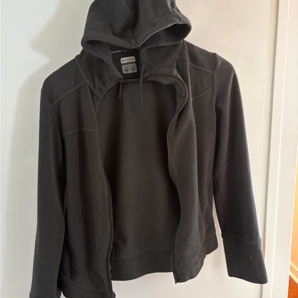 Columbia Titanium Black Fleece Jacket